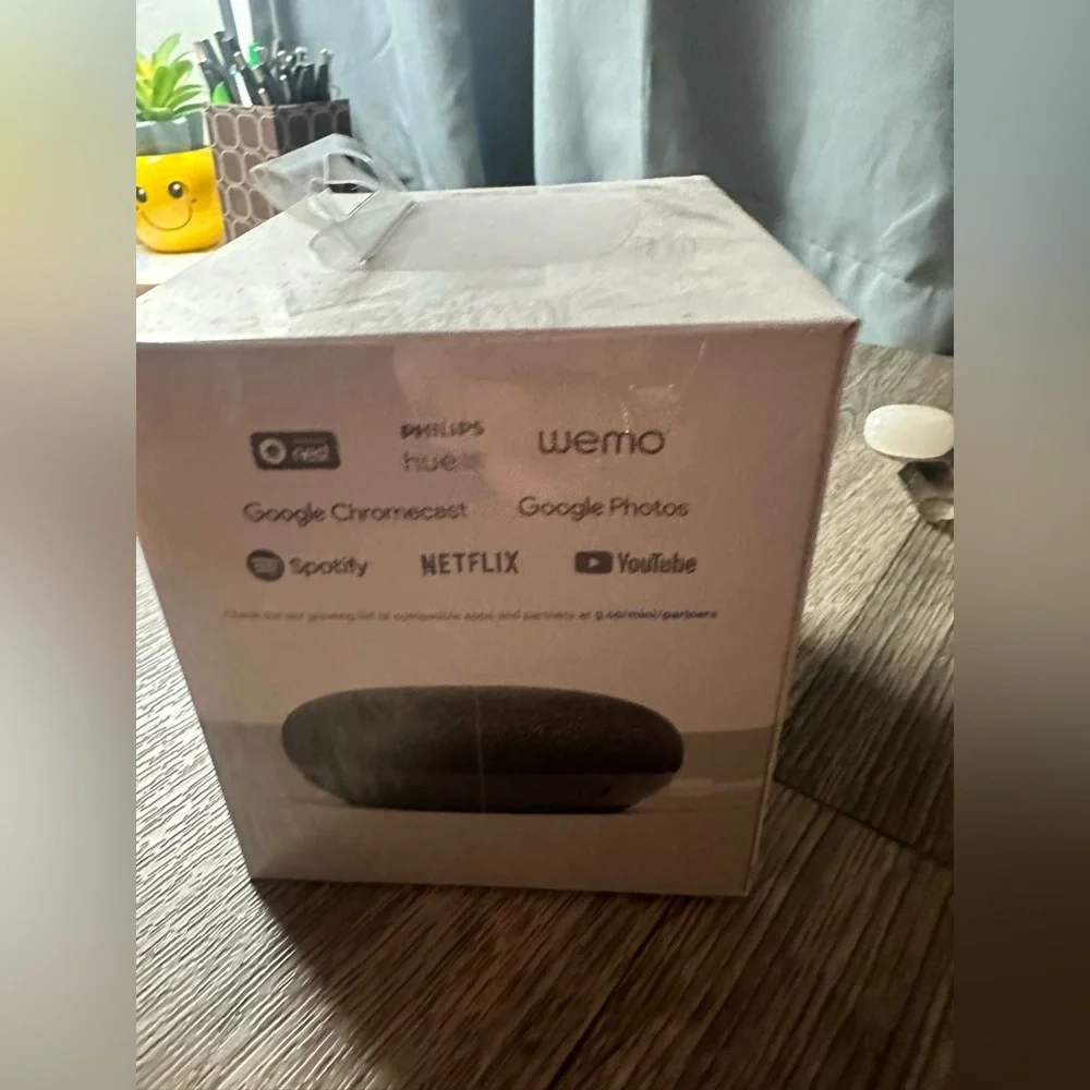 New Google Home Mini Charcoal Speaker Pod In Box